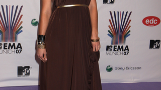 Nelly Furtado Looks Like Someone, And That Someone Is Not Nelly Furtado